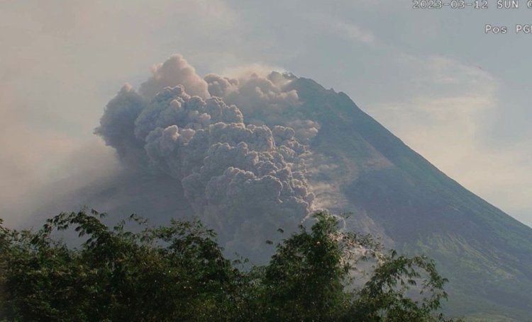 Sejak Dini Hari Terjadi 37 Kali Gempa Guguran di Gunung Merapi