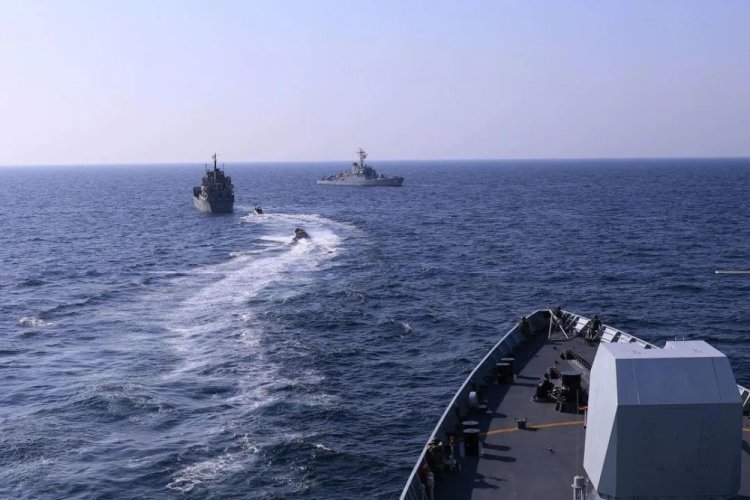 China, Iran, dan Rusia Mengadakan Latihan Angkatan Laut Bersama