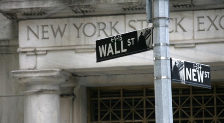Ekonomi Memburuk Wall Street Ditutup