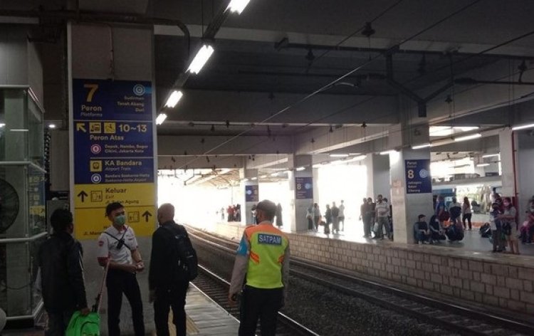 Perjalanan KRL di Stasiun Manggarai Kembali Normal Usai Sempat Ada Gangguan