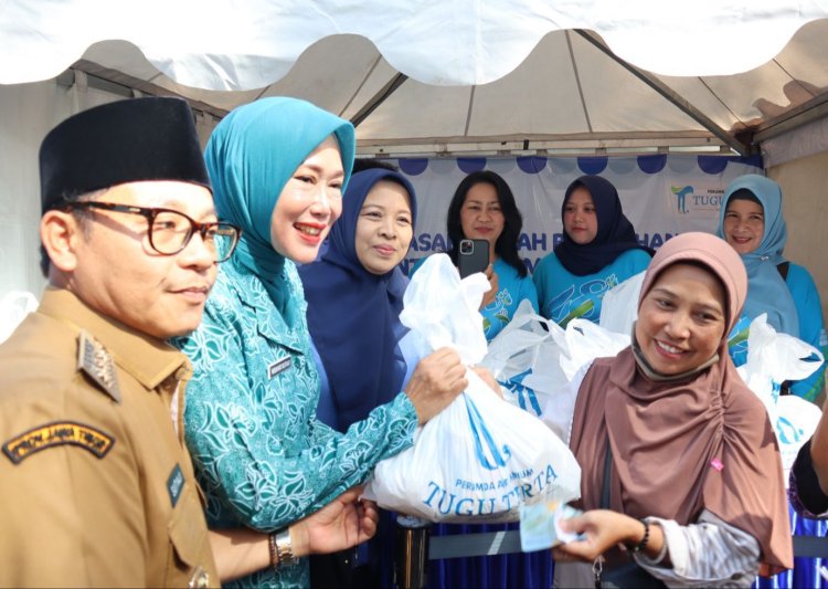 Paket Sembako Murah Tugu Tirta di Pasar Murah Ramadhan Kota Malang Diserbu