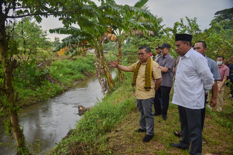 Kunker di Bekasi, Wamen Alue Ajak Pemda dan Masyarakat Perbaiki Kualitas Air Sungai