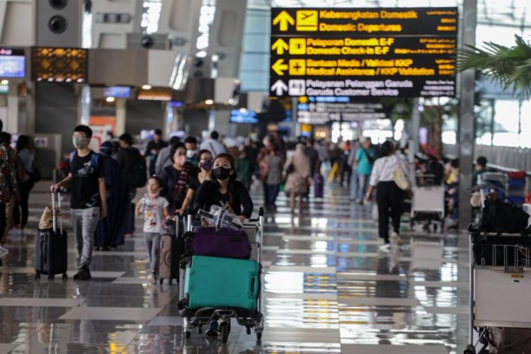 Bandara Soekarno-Hatta Terpantau Mulai Dipadati Oleh Pemudik