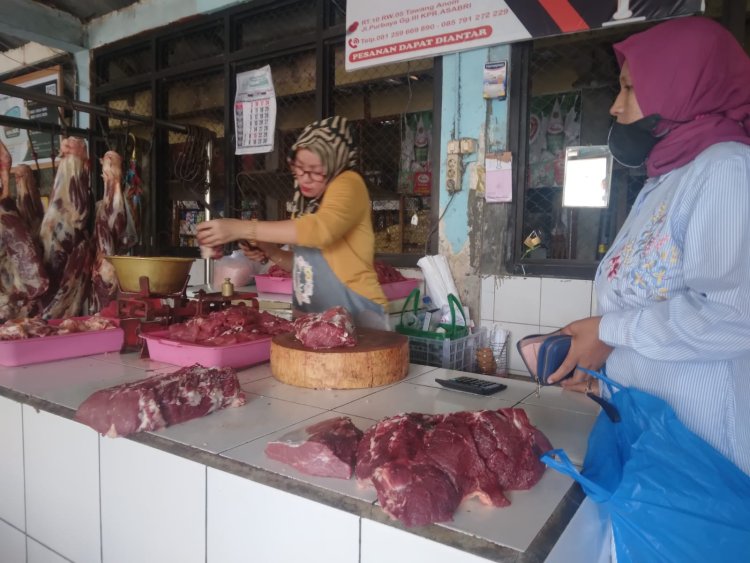 Jelang Idul  Fitri, Harga Daging Sapi di Kabupaten Magetan Tembus Rp150 Ribu