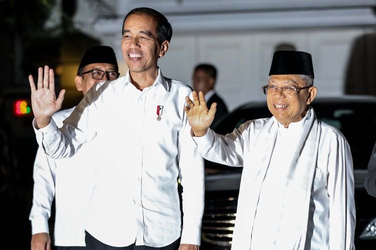 Jokowi dan Ma'ruf Amin Silaturahmi Idul Fitri 2023 Melalui Video Call