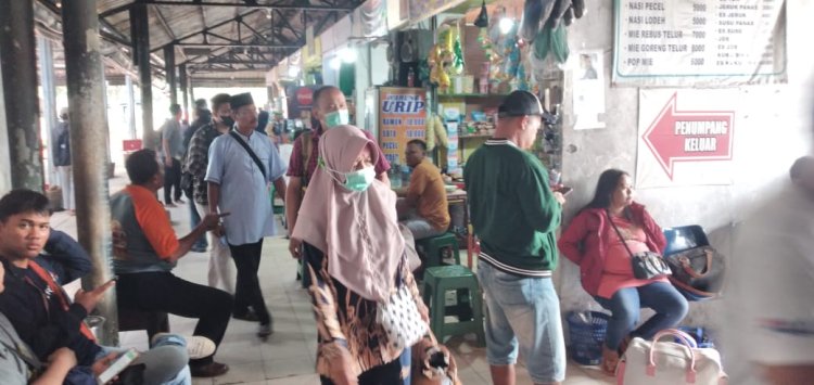 Potret Arus Balik Libur Lebaran di Terminal Purboyo Kota Madiun