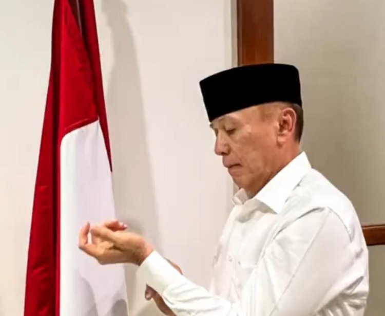 Mantan Ketua PSSI Iwan Bule Resmi Gabung Partai Gerindra