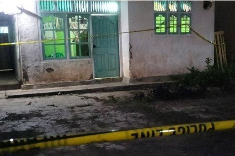 Polisi Menggeledah Rumah Pelaku Penembakan Kantor MUI Pusat di Lampung