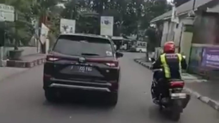 Pria Asal Arab Saudi yang Viral Gegara Halangi Laju Ambulans di Bogor Minta Dimediasi