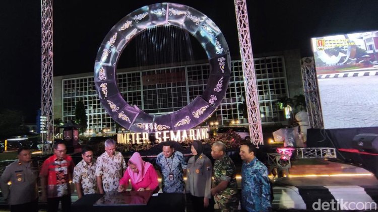 Titik Nol Kilometer Semarang Diperbarui, Terlihat Semakin Megah Bukan?