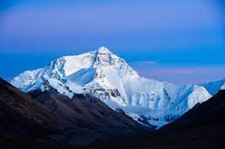 Seorang Pendaki Asal AS Tewas Saat Mendaki Gunung Everest