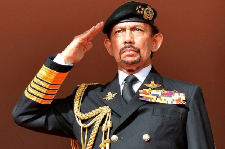 5 Fakta Unik Sultan Brunei, Mulai Datangkan Tukang Cukur dari London hingga Koleksi Mobil Mewah