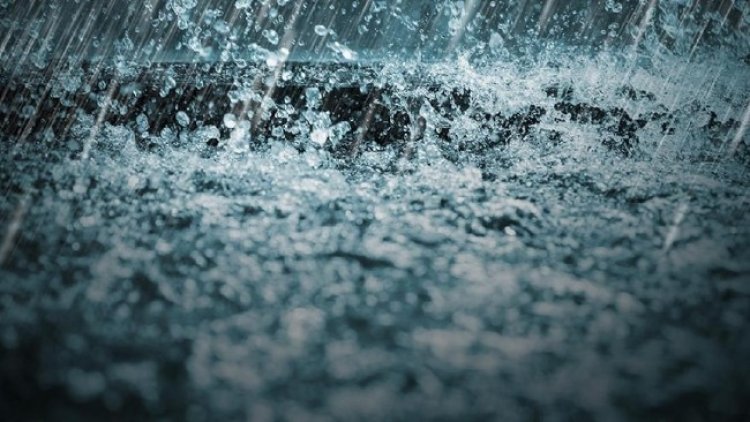 Hujan Lebat dan Angin Kencang Kantor Kelurahaan Babakan Terdampak Longsor
