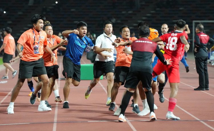 Pelatih Thailand Ungkap Pemicu Keributan dengan Indonesia