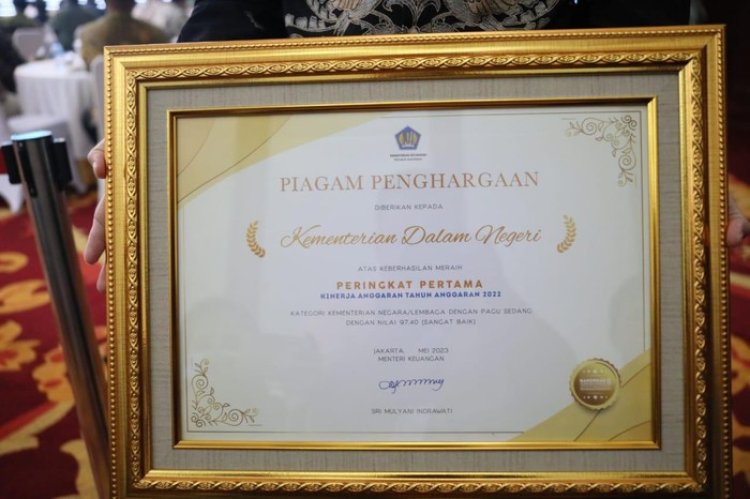 Kemendagri Raih Kinerja Anggaran Terbaik Tahun 2022, Tito Karnavian Apresiasi Seluruh Jajaran