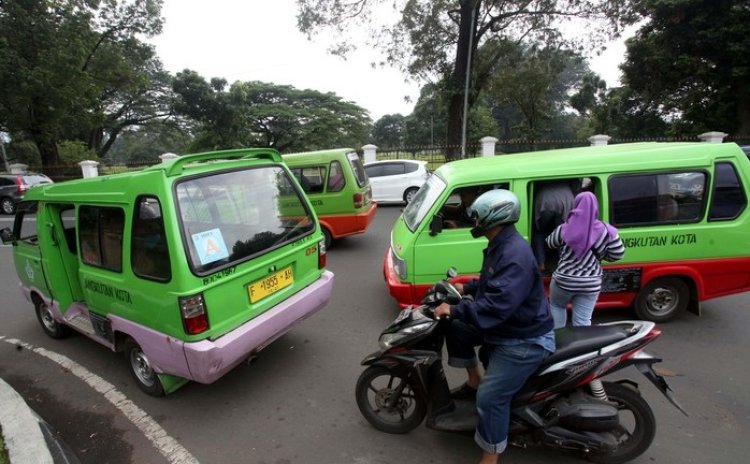 Mulai Desember, Bima Arya Targetkan Pusat Kota Bogor Bebas Angkot