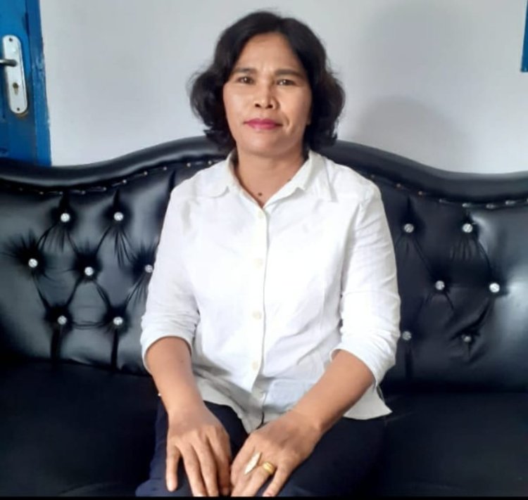 Lisbet Marisi Simanungkalit S.Pd Kepala UPT SPF SMP Negeri Patumbak