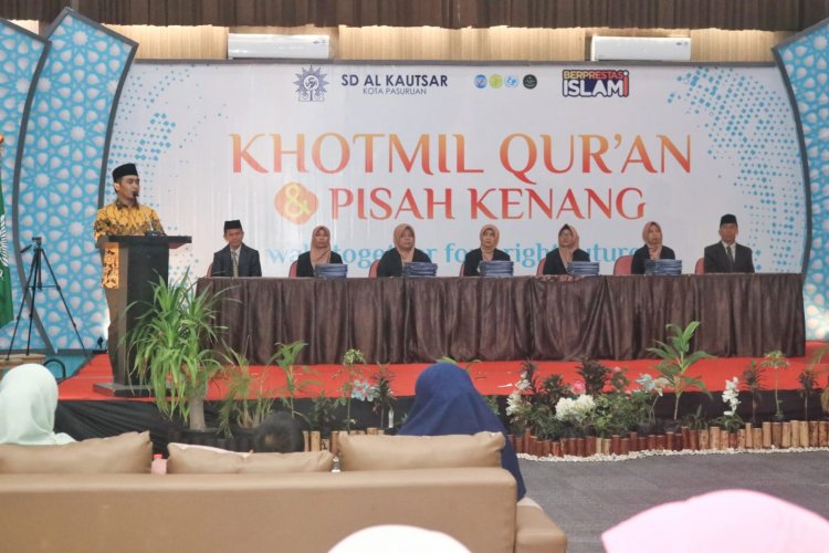 Pisah Kenang SD Al Kautsar Kota Pasuruan, Mas Adi: Jaga Iman, Sholat dan Hormati Orang Tua
