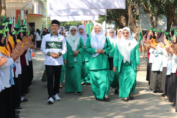 Pelantikan Fatayat NU Majalengka, Umi  Kiai Maman dan Umi Upik Didoakan Terpilih Jadi Wakil  Rakyat