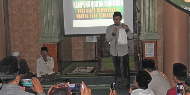 Wali Kota Malang Tausiah Tentang Keutamaan Al-Qur’an dalam Safari Ramadan di Masjid Al-Islami