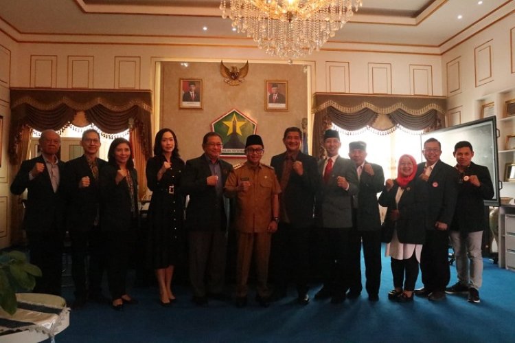 Tingkatkan Kesehatan Warga, Wali Kota Malang Perkuat Kolaborasi Bersama IDI