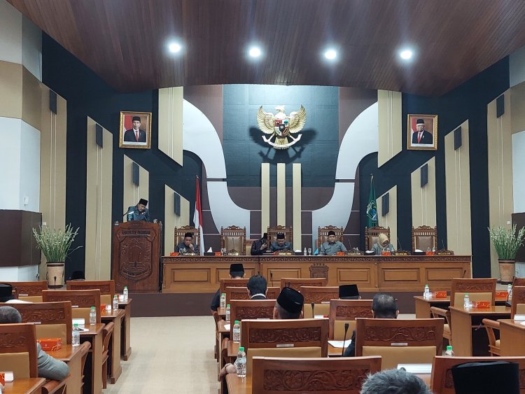 DPRD Kabupaten Pasuruan Umumkan Akhir Masa Jabatan Bupati dan Wakil Bupati Pasuruan