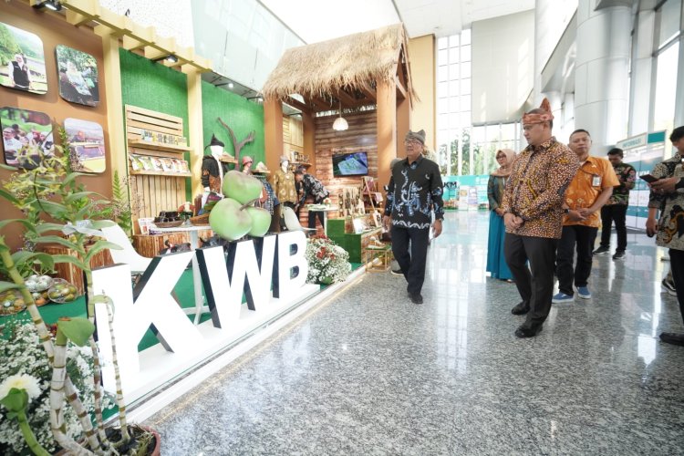 Tampilkan Produk-produk Lokal, Kota Batu Raih Penghargaan di Ajang 10th K-UKM Expo 2023