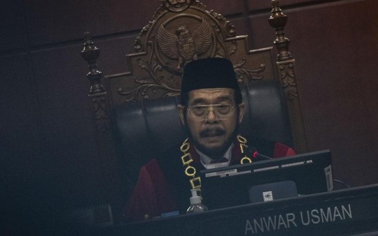 Waduh! Denny Indrayana Laporkan Anwar Usman atas Dugaan Pelanggaran Etik