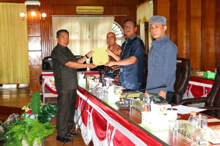 Rapat Paripurna Dalam Acara Penyampaian Laporan Reses DPRD Kabupaten Asahan Tahap III Per Daerah Pemilihan Tahun 2023