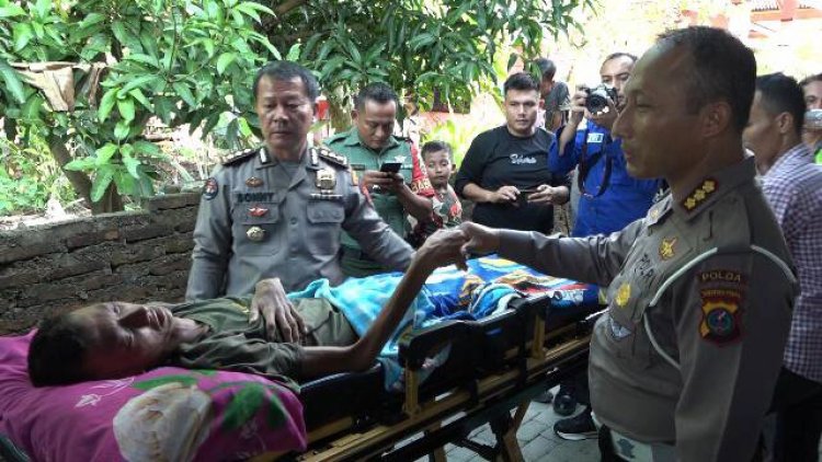 Wujud Kepedulian Terhadap Masyarakat, Dirlantas Polda Sumut Kombes Pol Muji Ediyanto  Bantu Korban Tabrak Lari  ke RS Bhayangkara Medan