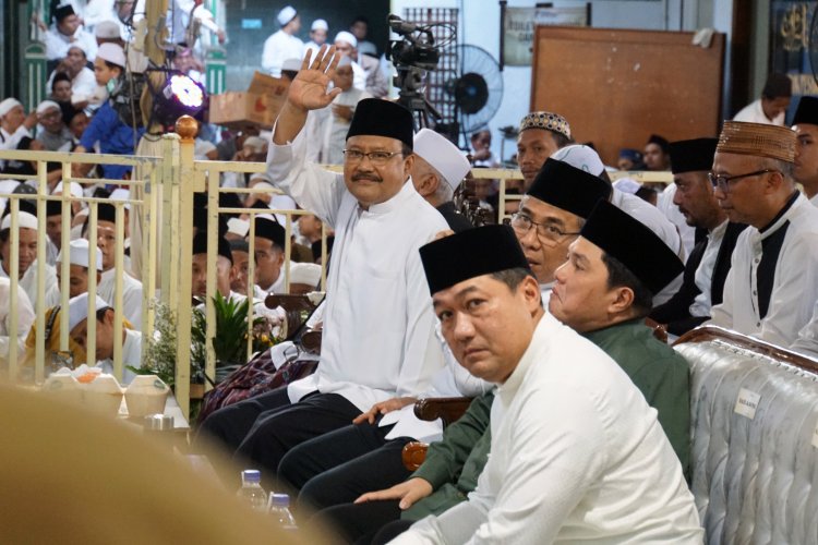 Ratusan Ribu Jemaah Haul KH Abdul Hamid ke-42 Padati Kota Pasuruan