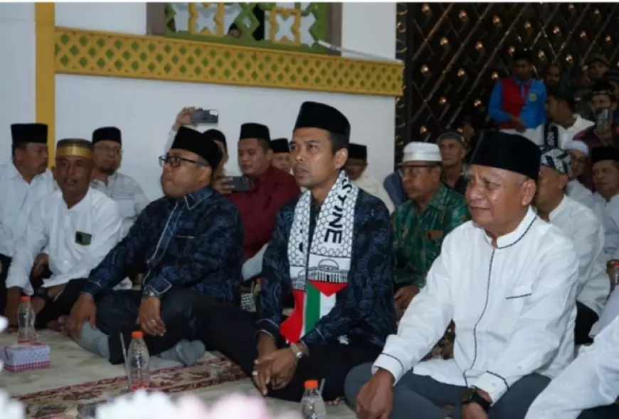Ustaz Abdul Somad Ceramah Agama Di Mesjid Agung Ahmad Bakrie Kisaran.