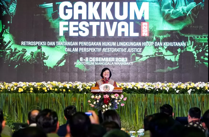 Menteri LHK Siti Nurbaya Ajak Pikirkan Pendekatan Penegakan Hukum Modern