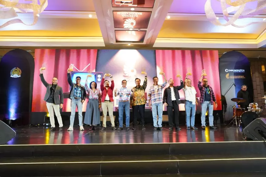 Kantor Imigrasi Malang Meraih 2 Award Anugerah Humas Imigrasi Indonesia