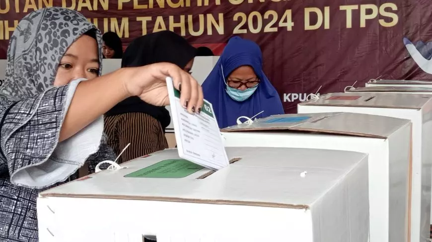 KPU Magetan Gelar Simulasi Coblosan Pemilu 2024, Pj Bupati Ingatkan Untuk Evaluasi