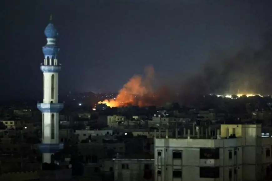 Serangan Terbaru Israel Hantam Rumah Warga di Gaza, 12 Orang Tewas