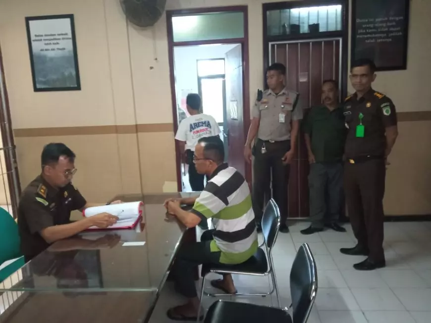 Janjikan Jadi CPNS, Mantan Sekdin Dispora Ditahan Kejari Kabupaten Malang