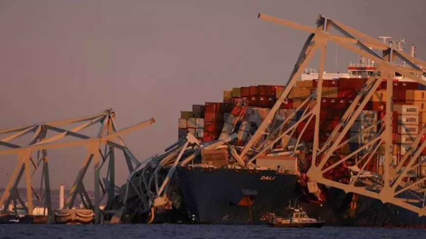 Cerita Tragedi Runtuhnya Jembatan Baltimore AS Usai Ditabrak Kapal Kargo