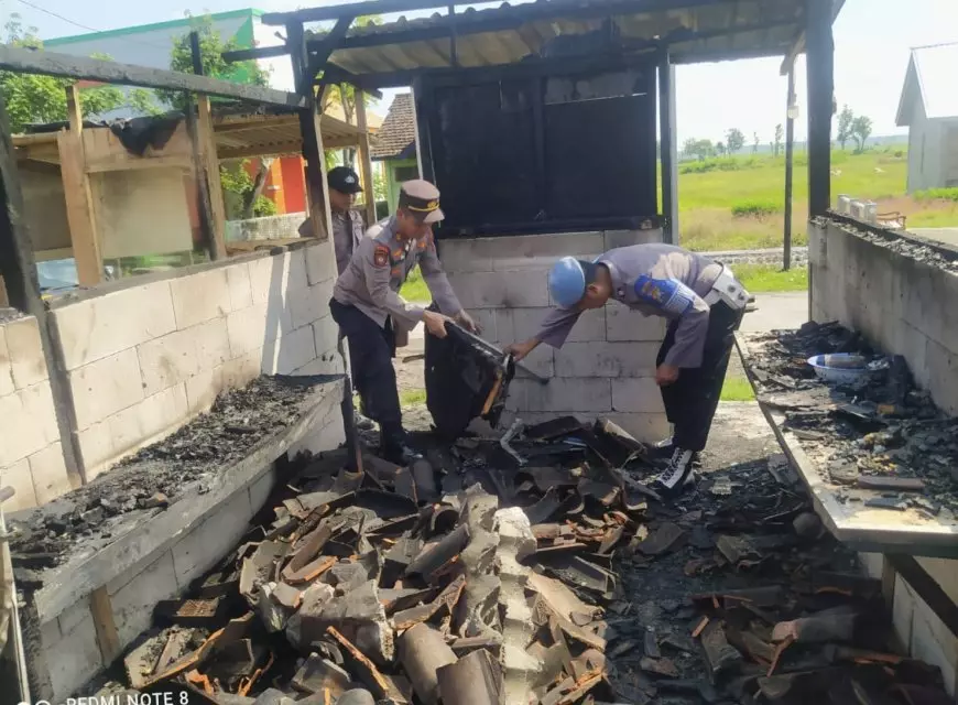 Gara-gara LPG Bocor, Warung Kopi di Magetan Ludes Terbakar