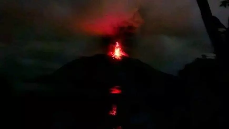 Waduh! Gunung Ruang Erupsi Lagi, Statusnya Naik Jadi Awas