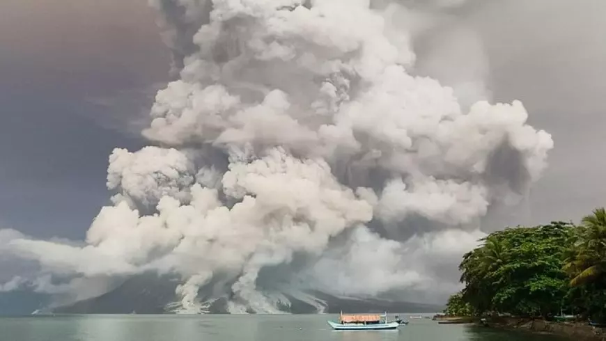 Beredar Kabar Pulau Tagulandang Tenggelam akibat Erupsi Gunung Ruang