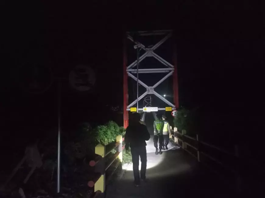 Sempat Dicuri, Jembatan Gantung Penghubung Desa Pragak - Mategal di Magetan Kembali Dibuka