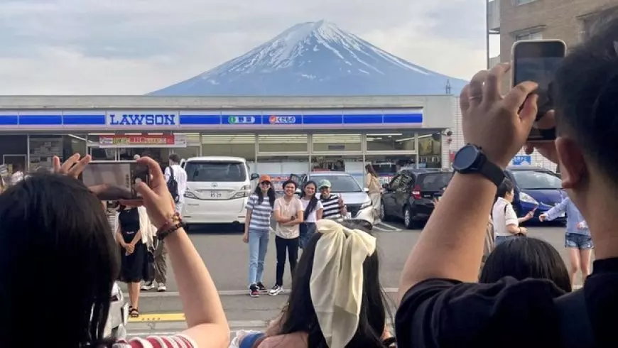 Dianggap Halangi Pemandangan Gunung Fuji, Kondominium di Tokyo Dirobohkan